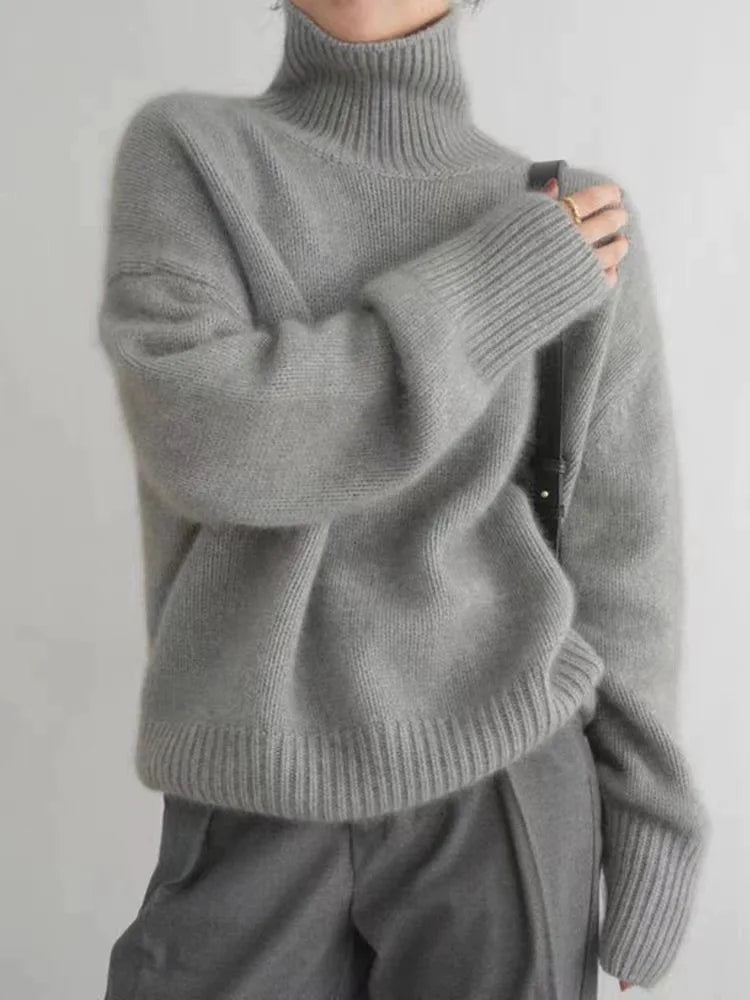 Sofie™ | Plush Turtleneck