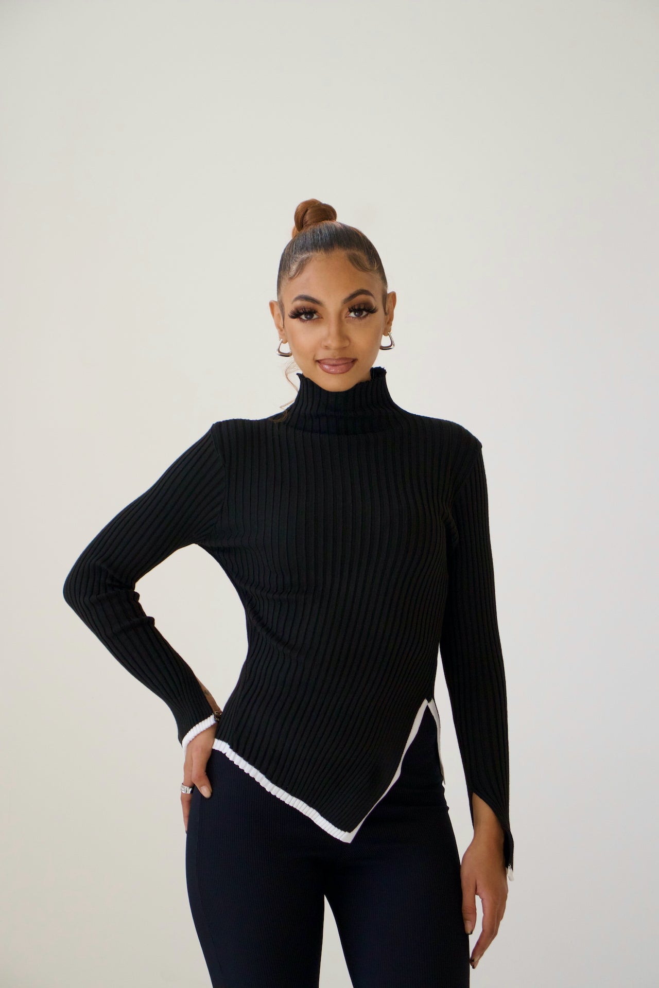 Sofie™ | Elegant Turtleneck Jumper