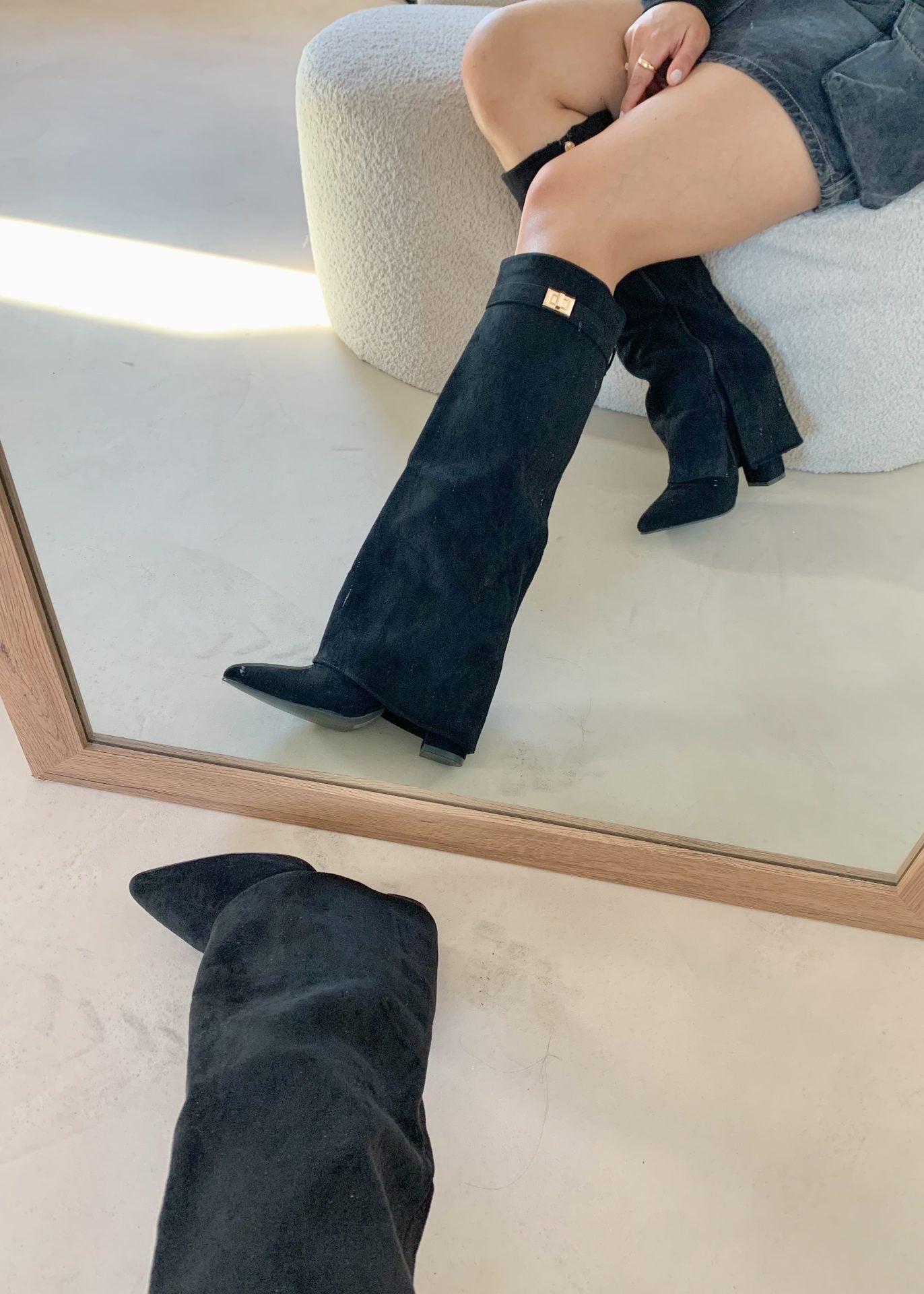 Sofie™ | Diva Flap Shark Boots