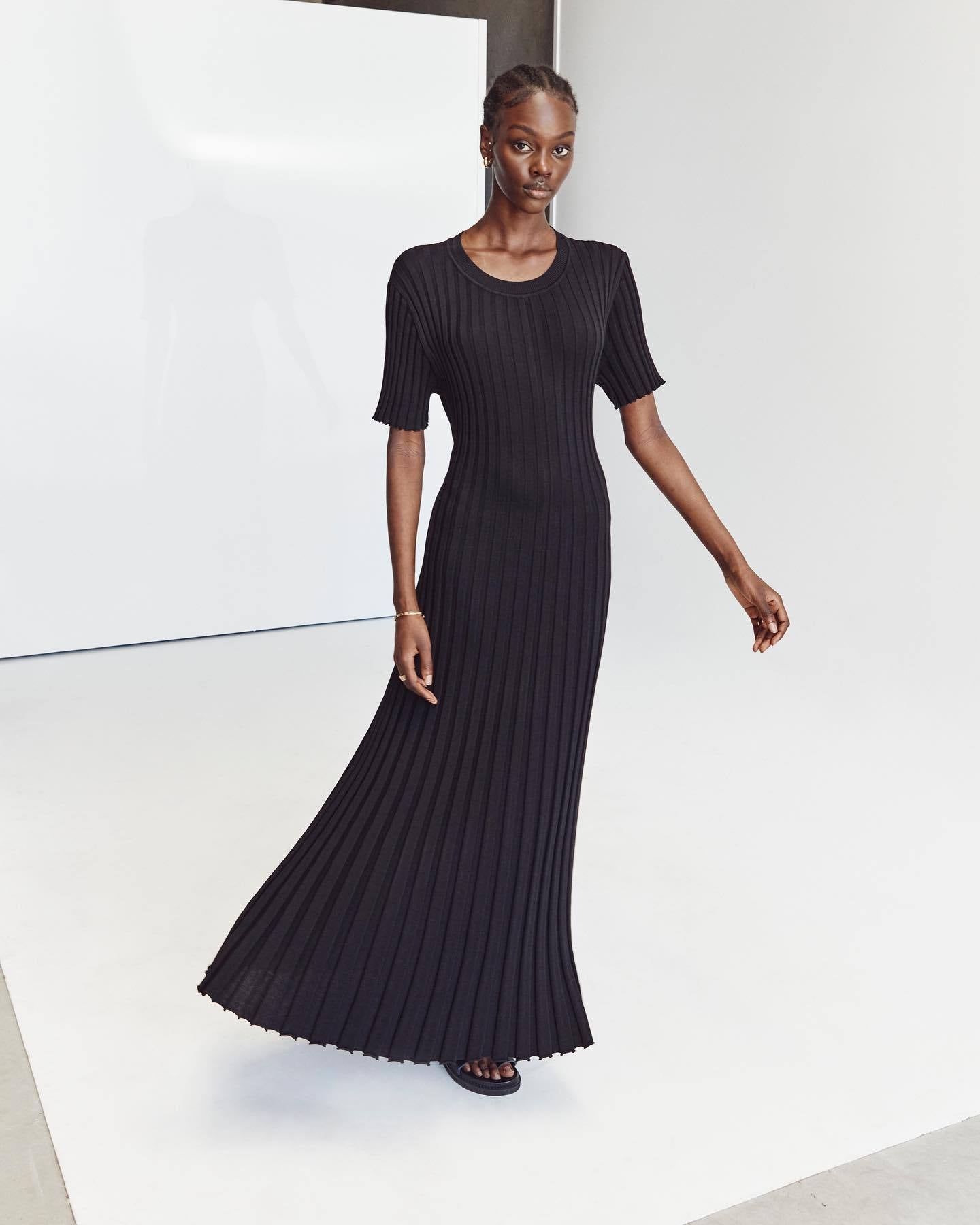 Sofie™ | Timeless Elegance Pleated Midi Dress