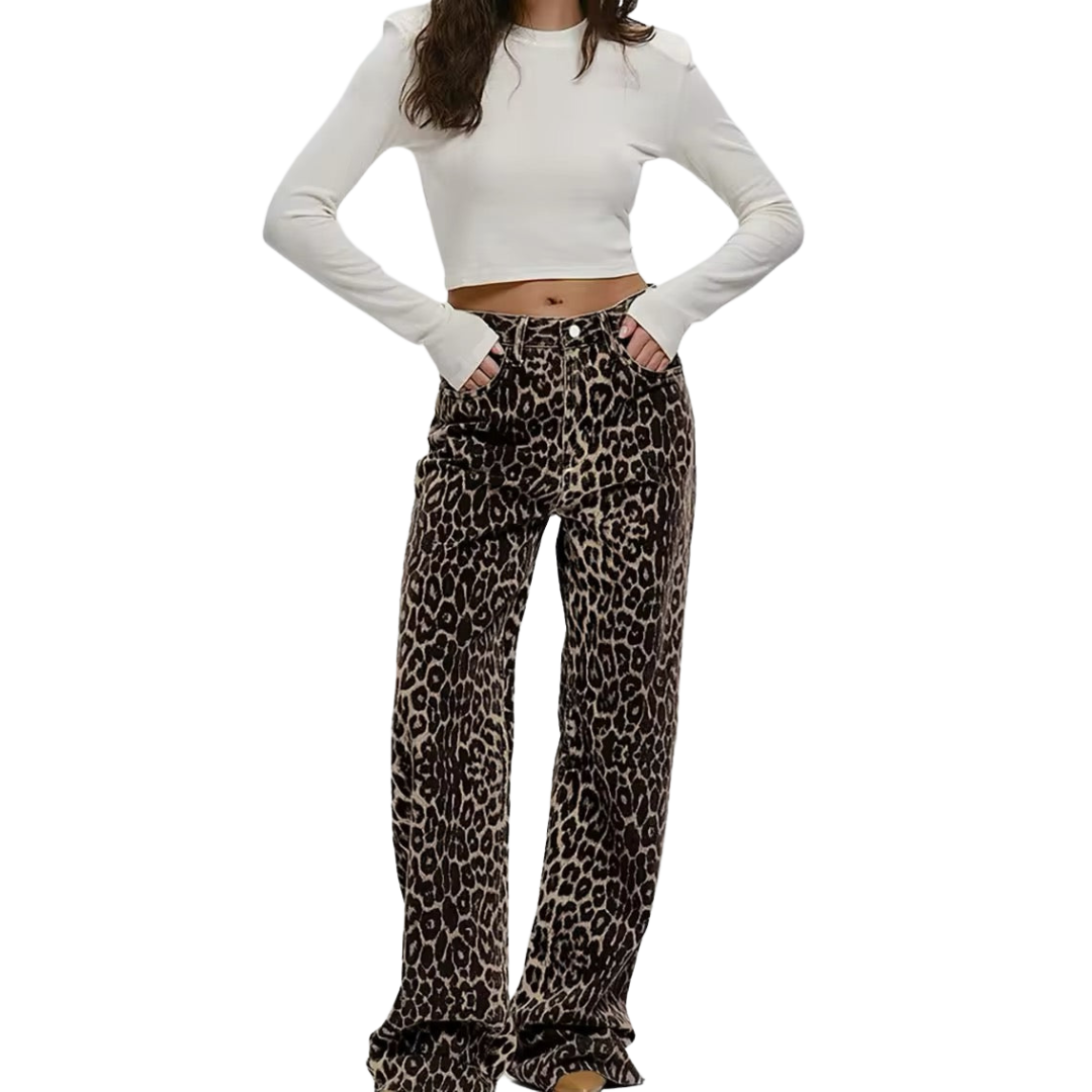 Sofie™ | Leopard Straight Jeans